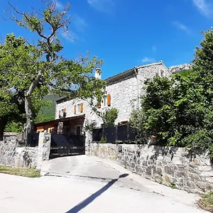  Ferienhaus Kozljak, For 10 People, Pool