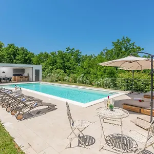  Villa Martincici With Large Pool